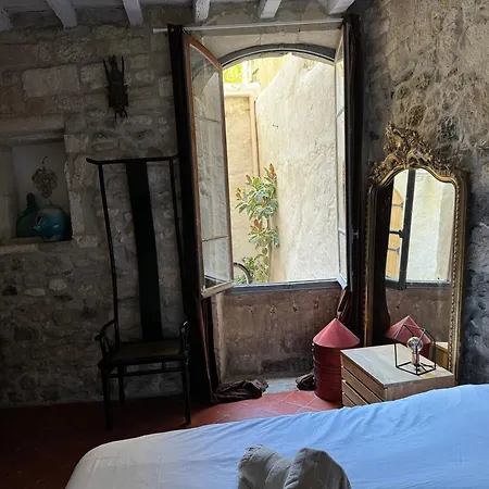 Holiday home Maison Nomade, Clim - Terrasse Arles