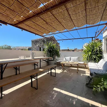 Maison Nomade, Clim - Terrasse * Arles